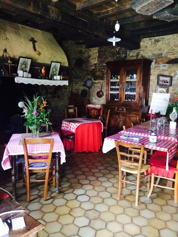 Le Teilleul Ferme De La Gortiere Bed & Breakfast エクステリア 写真